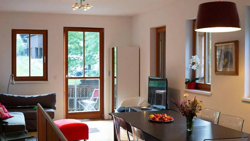 Ferienwohnung für 8 Personen, mit Terrasse