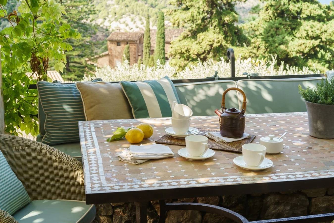 Lujosa Villa Sa Tanca con piscina y un precioso jardín in Deyá, Costa de Mallorca