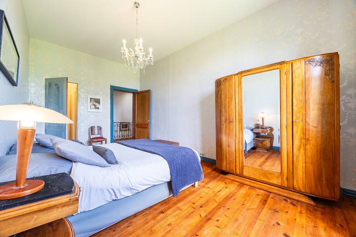 Guest Room – Château Le Noble in Saint-Germain-du-Puch, Libourne region