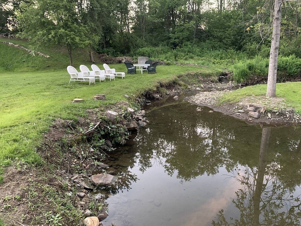 Das Hotel liegt im Herzen von Stowe Hohl !!! Nahe der Stadt !!! Nähe Skigebiet !!! in Stowe, Stowe Mountain