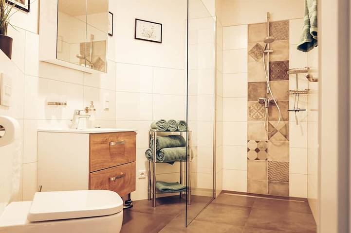 Ferienwohnung für 4 Personen, mit Balkon und Garten sowie Sauna in Unterweser - 3