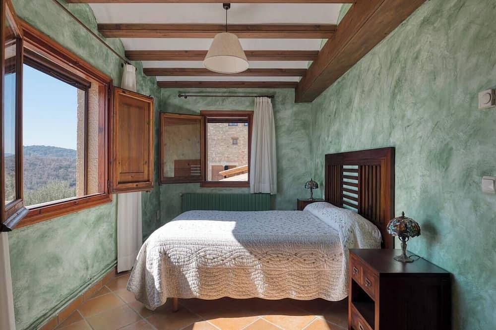 Casa del Moliner - House for 7 with pool, Ac and Wi-Fi in Boada, Vilanova de Meià