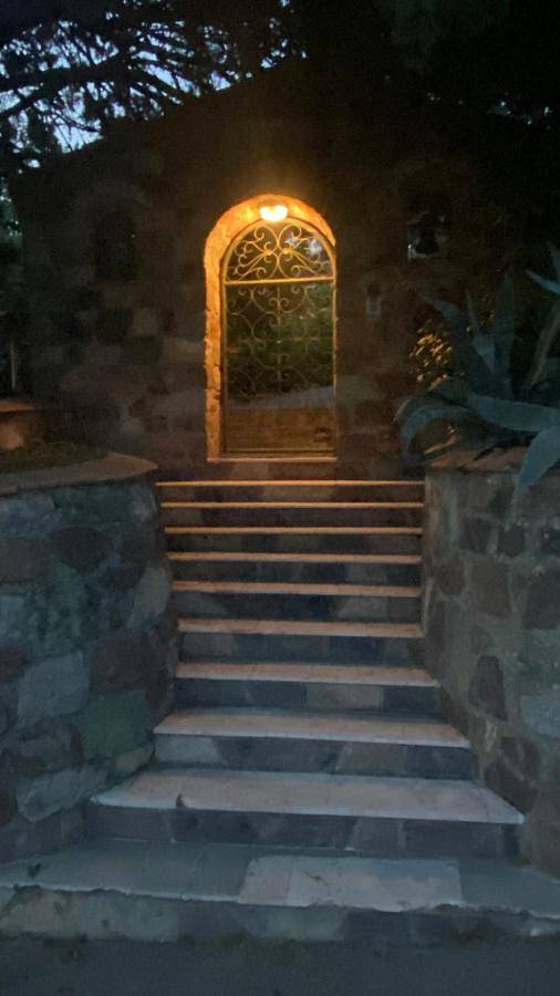 Chambre d’hôte pour 2 personnes, avec vue ainsi que piscine et jardin à Lorgues - 2