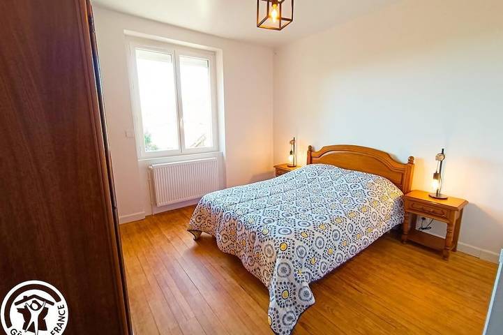 Location de vacances pour 6 personnes, avec jardin à Bagat-en-Quercy - 2