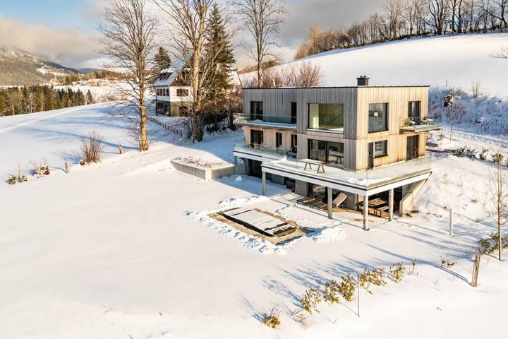 Ferienhaus für 10 Personen, mit Sauna und Garten sowie Whirlpool in Annaberg