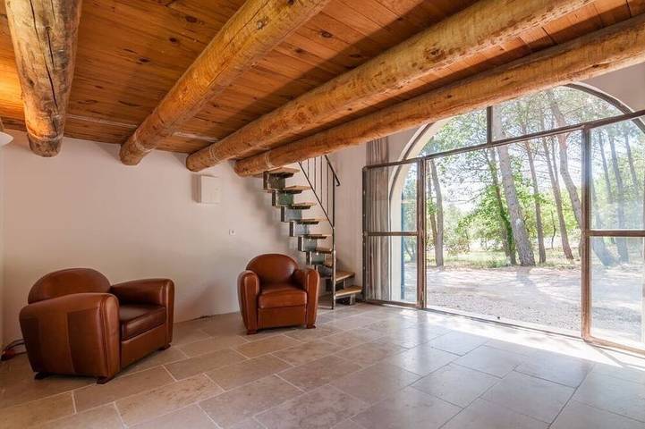Magnificent stone farmhouse in Murs, Regionaler Naturpark Luberon