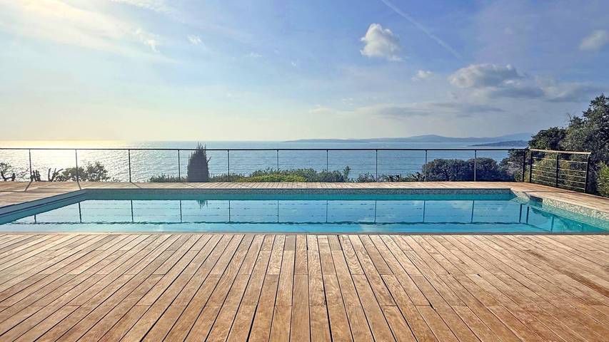 Gîte pour 8 personnes, avec Jardin et Piscine dans Les Issambres - 4