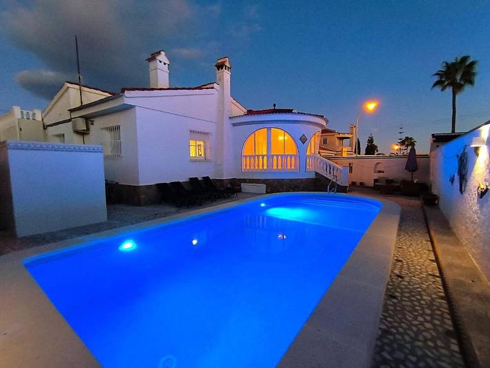 Casa rural para 6 personas, con jardín además de piscina y vistas en Rojales - 3