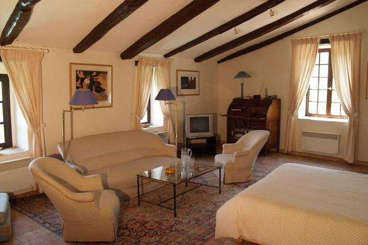 Location de vacances pour 18 personnes, avec jardin, animaux acceptés à Monoblet - 2