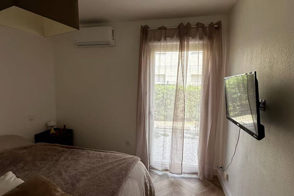 Entire apartment, Apartment near the city center and close to the sea in Peyrestortes, Perpignan region
