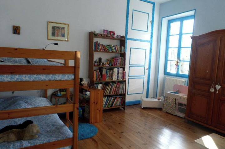 Location de vacances pour 23 personnes, avec jardin à Sauzet - 4