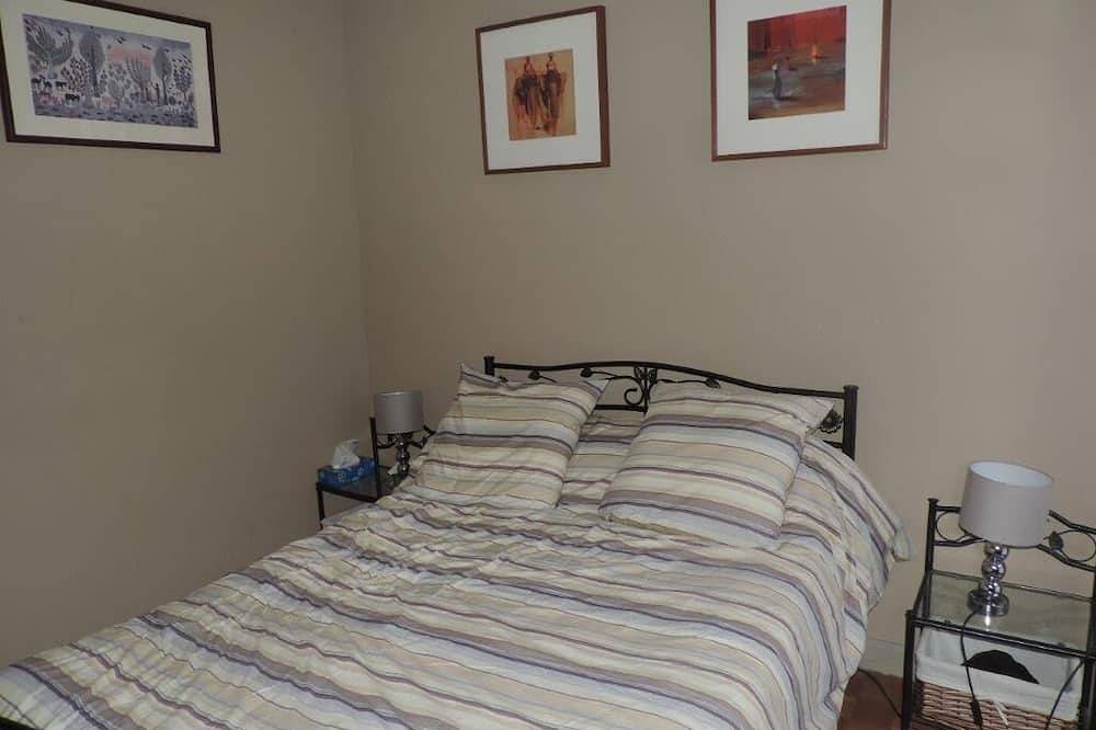 Appartement entier, Appartement 82 m²  dans le parc de Maisons Laffitte  et 15 mn des Champs Elysées in Maisons-Laffitte, Yvelines