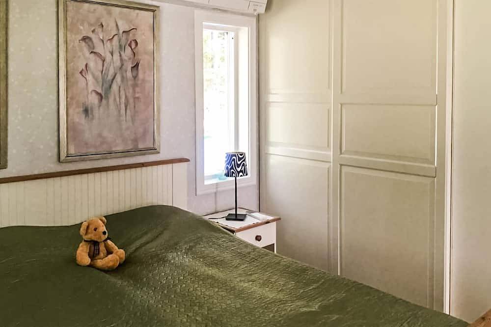 2 bedroom awesome home in Frövi in Lindesberg, Örebro region