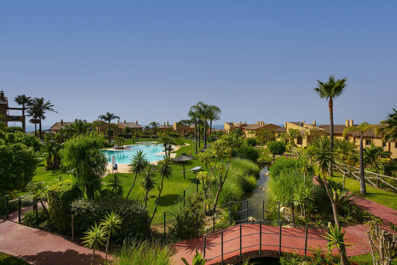 Entire apartment, Hacienda Del Señorio De Cifuentes in Paraiso Park, Benahavís