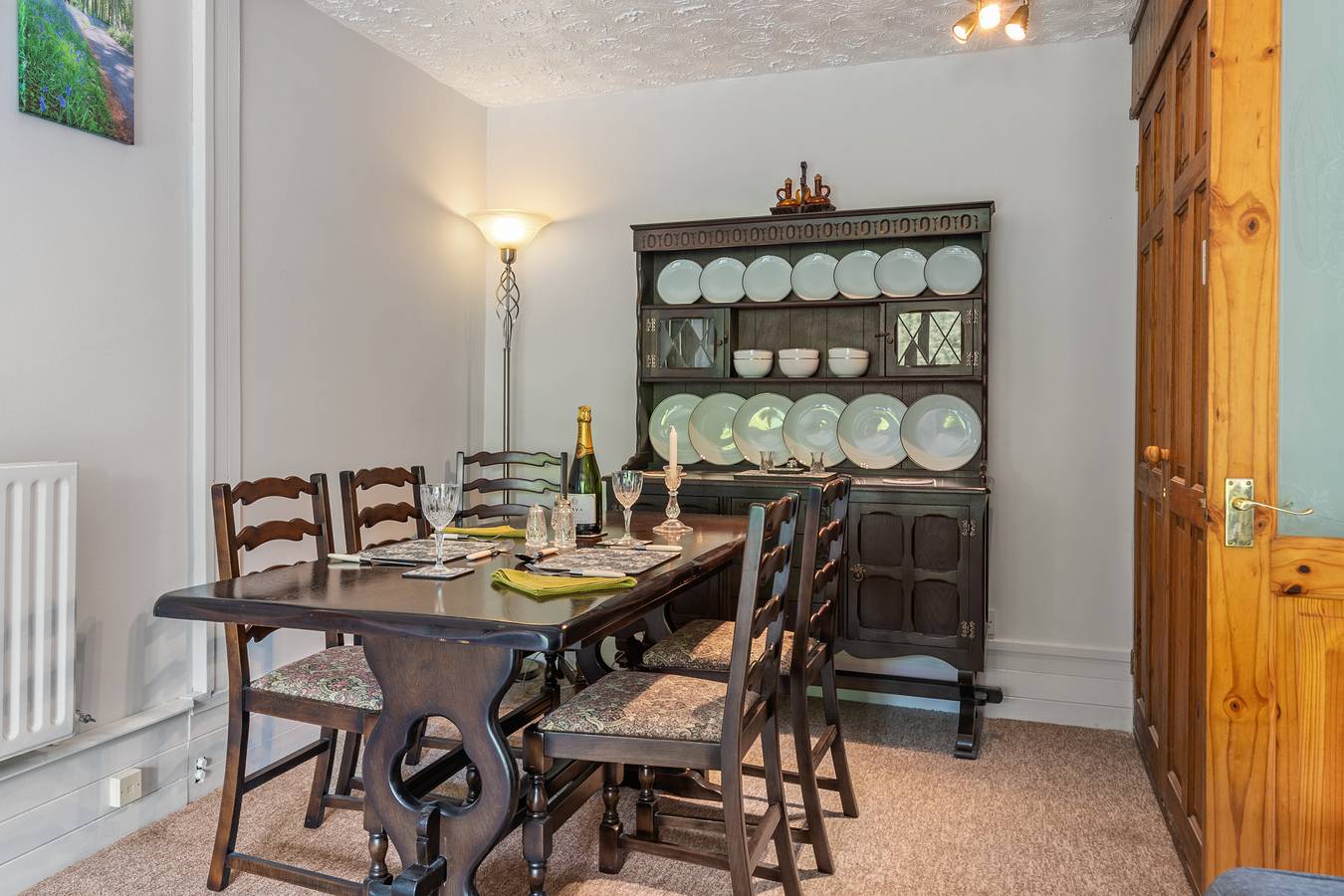 The Hollies - Close to Beach, Parking, Ev Charger in Amroth, Pembrokeshire