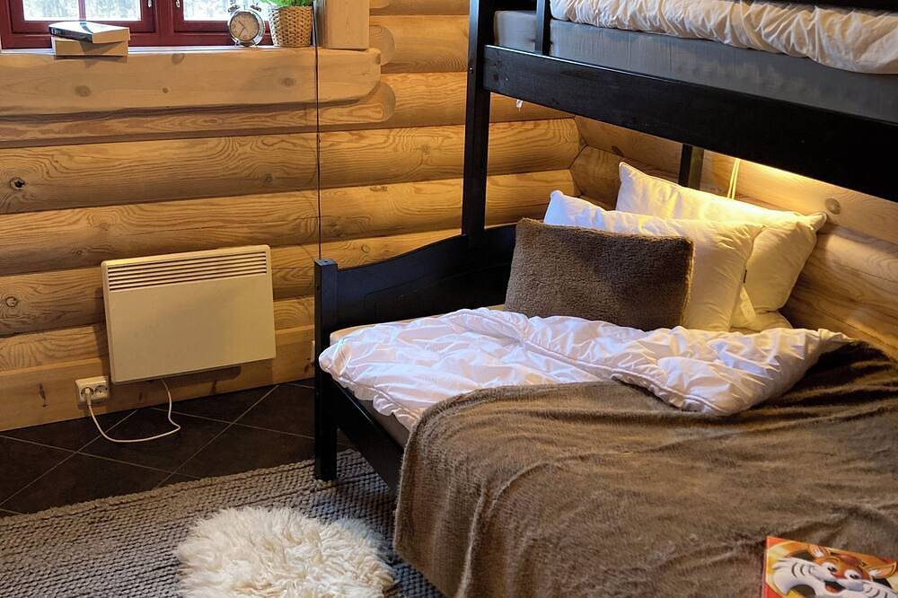 Family-Friendly Cabin Near Ski Slopes and Trails. Sleeps 12 in Nissedal