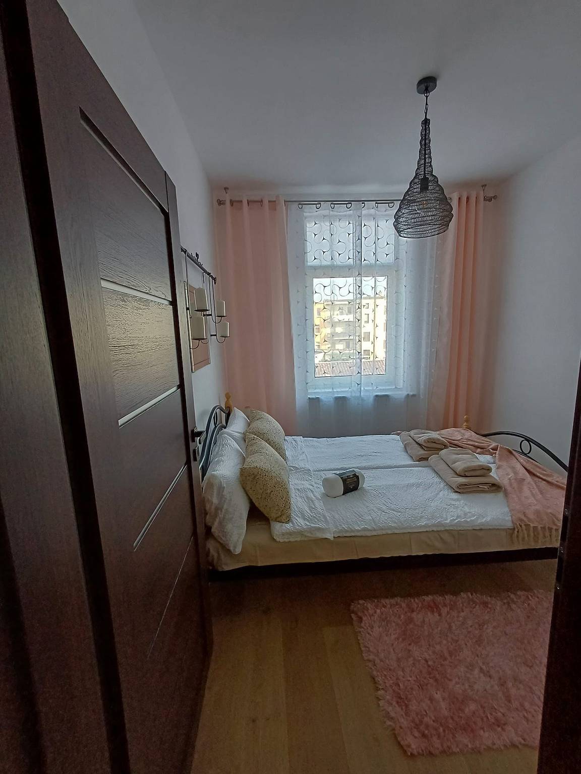 Ganze Wohnung, Ferienwohnung 'Baba' mit gemeinsamer Terrasse und Wi-Fi in Gera, Ostthüringen