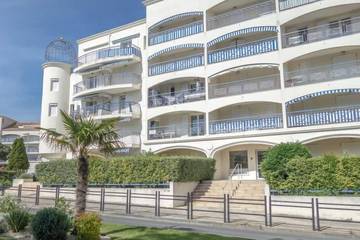 Gîte pour 4 personnes, avec piscine et terrasse, animaux acceptés dans Casino de Royan