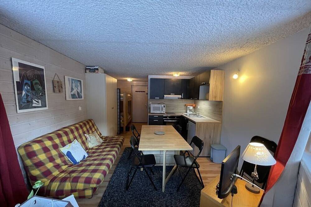 Appartement entier, Studio 4 personnes \"Les sagnes\" centre station in Le Lioran, Laveissière