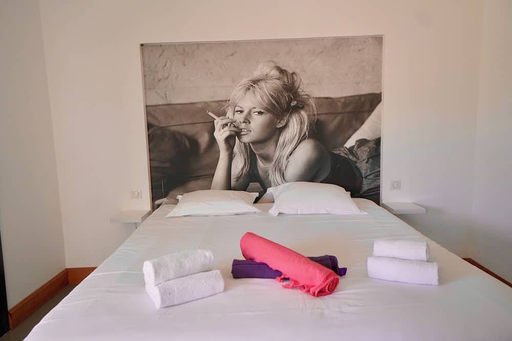 Saint Florent belle maison Contemporaine d'Architecte in Saint-Florent, Région de Calvi