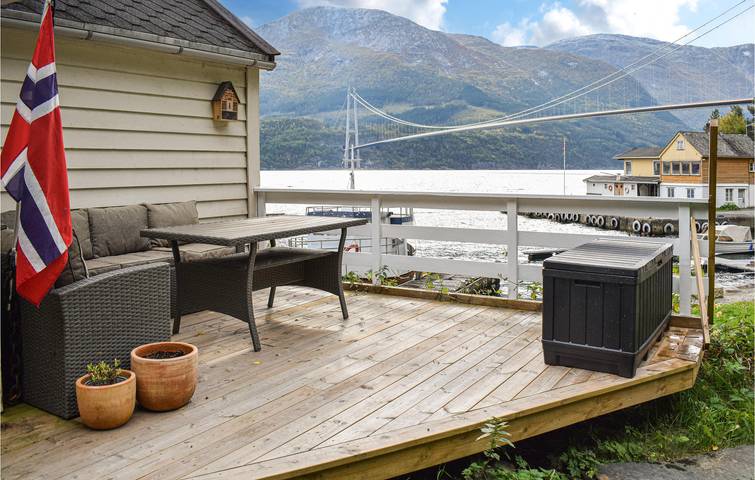 Ferienhaus für 4 Personen mit Garten in Hardangerfjord
