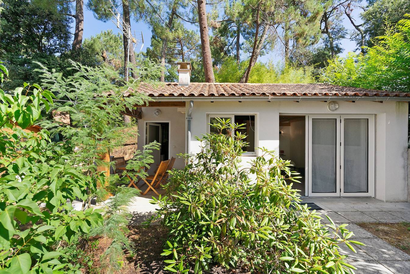 Studio entier, Studio 'Bonne Étoile' avec jardin privé in Saint-Georges-de-Didonne, Région de Rochefort