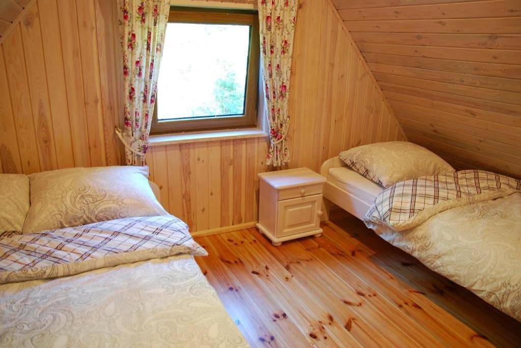 Chatka nad jeziorem in Morze Bałtyckie