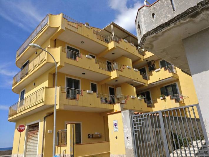 Gîte pour 3 personnes, avec vue et balcon à Spadafora - 3