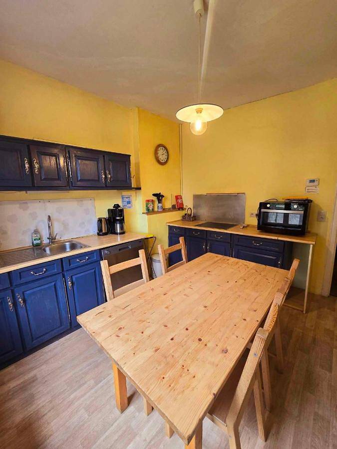 Location de vacances pour 7 personnes, avec piscine ainsi que jardin et vue à Ohey - 3