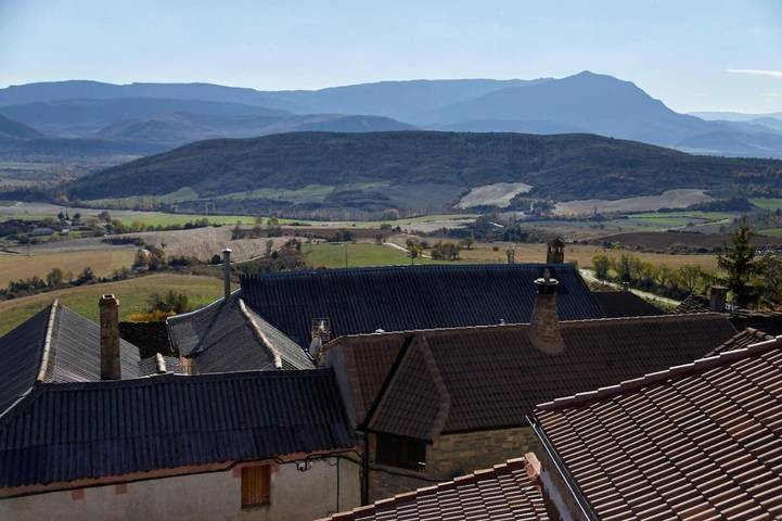 Casa rural para 9 personas, con vistas y jardín, Se admiten mascotas en La Jacetania - 4