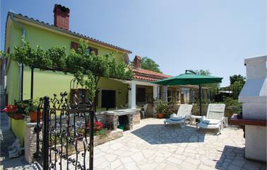 Ferienhaus für 4 Personen, mit Terrasse, mit Haustier in Marčana