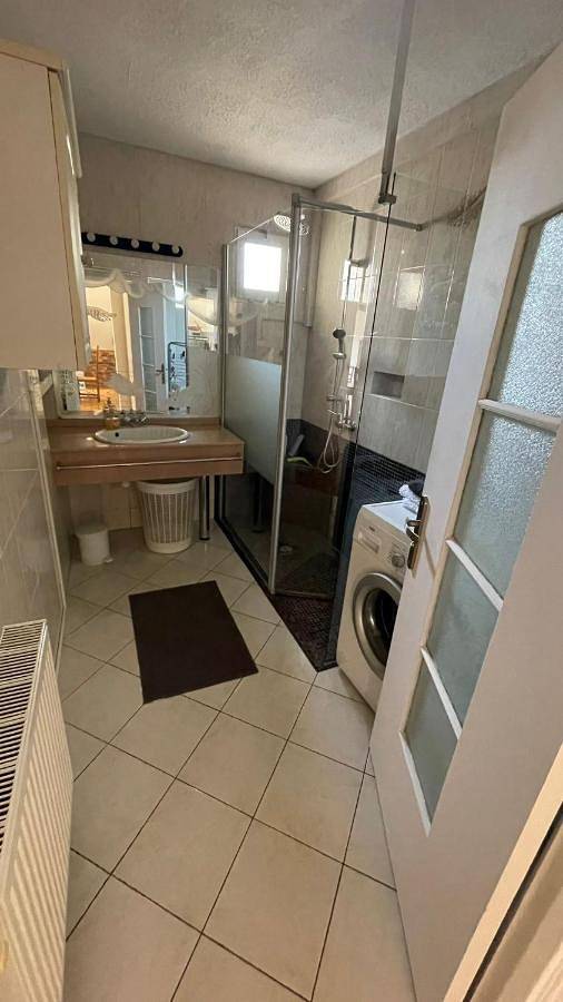 Location de vacances pour 8 personnes, avec jardin ainsi que vue et terrasse, animaux acceptés à Périgny - 2