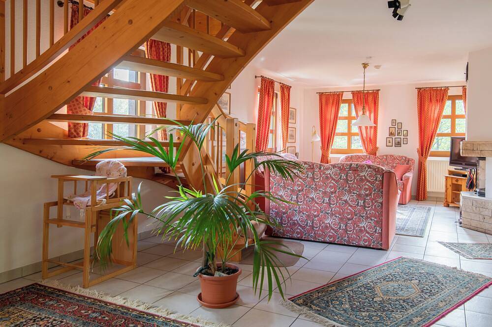 Ganze Wohnung, Ferienwohnung Flöhatalblick im Erzgebirge in Pockau-Lengefeld, Erzgebirge