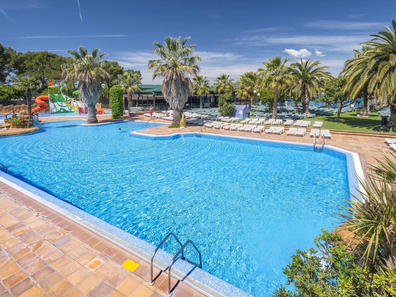 Chalet en Espagne au Camping Solmar in Els Pins Blanes, Blanes