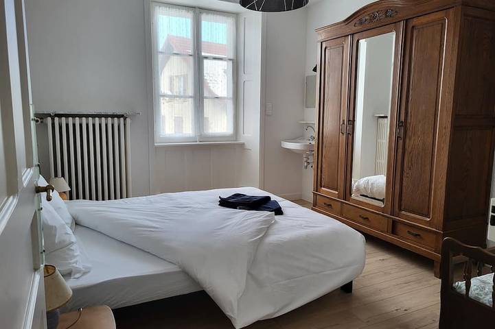 Ganze Wohnung, N°9, in the heart of the Haut Doubs tourist region, 10 minutes from Switzerland in Damprichard, Französischer Jura