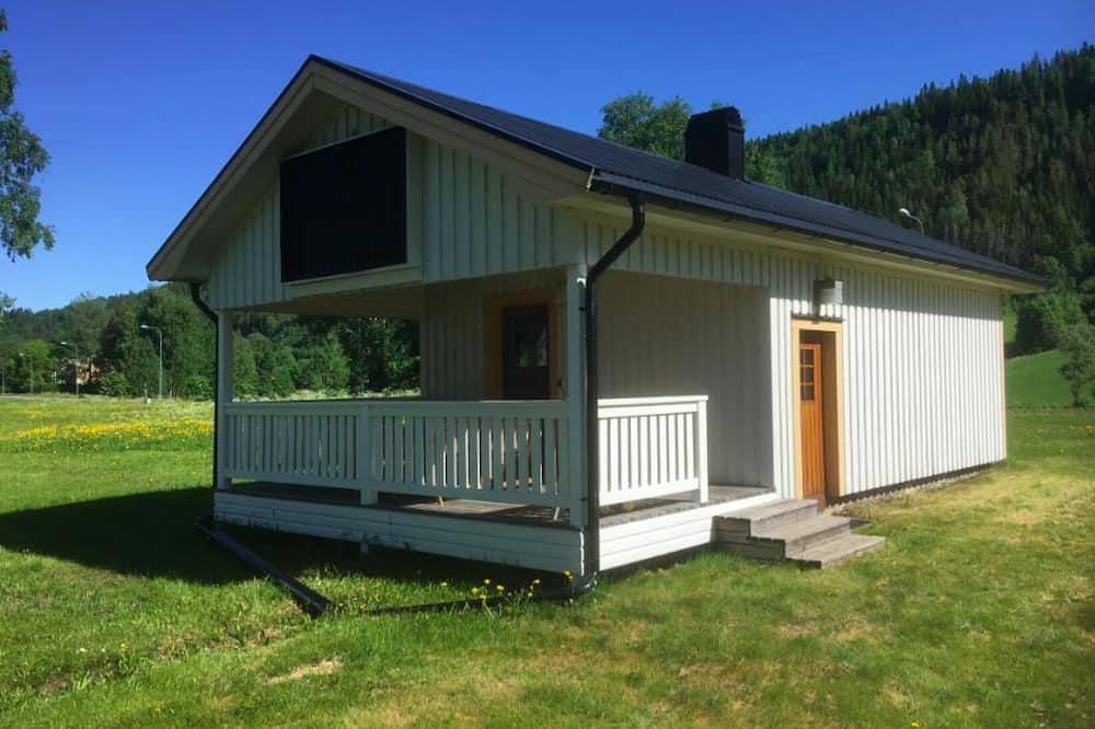 Ferienhaus auf einem Seegrundstück am See Tåsjön in Strömsund, Angermanland
