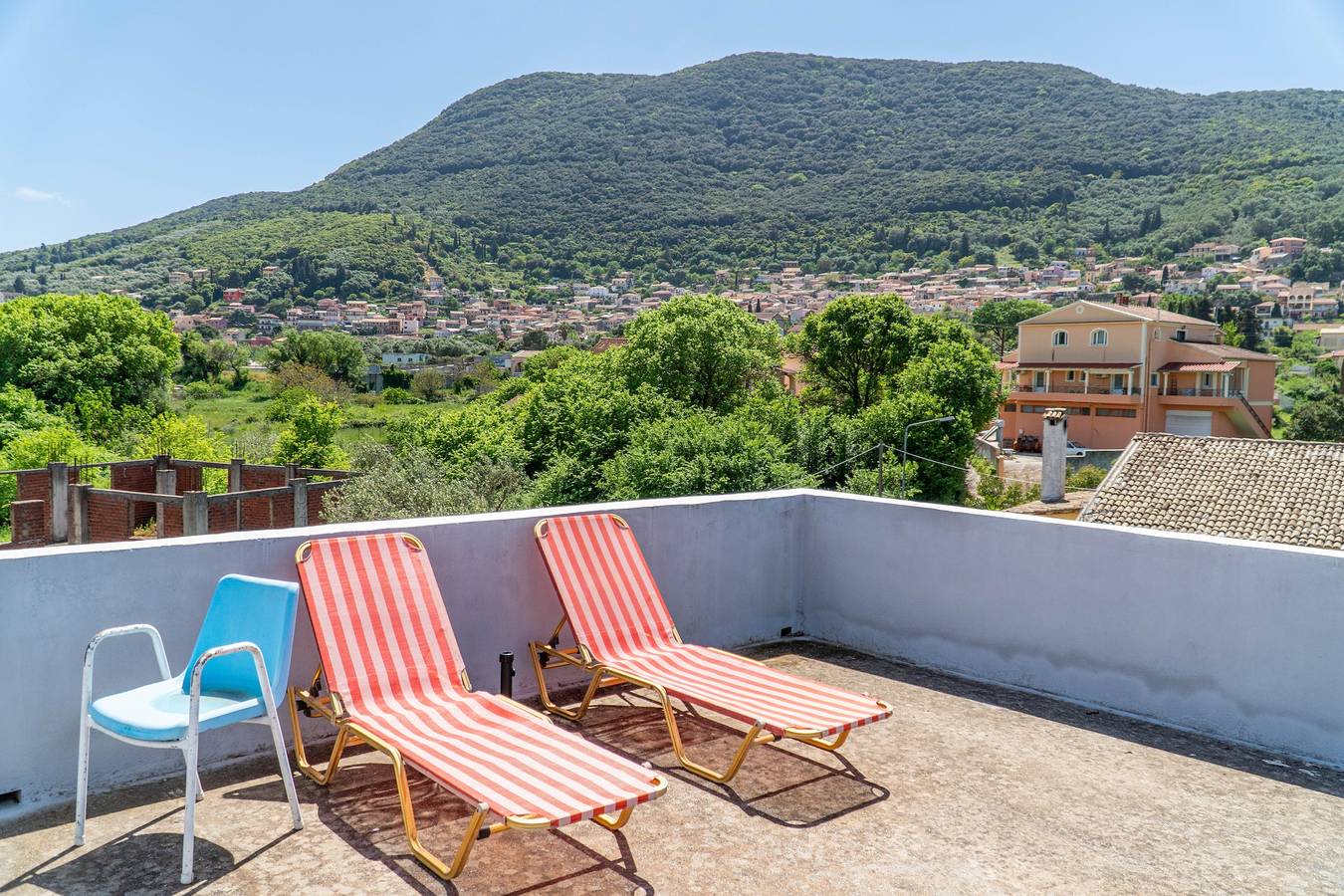 Entire apartment, Apartment 'Casa D'Irene' with Mountain View, Wi-Fi and Air Conditioning in Corfu