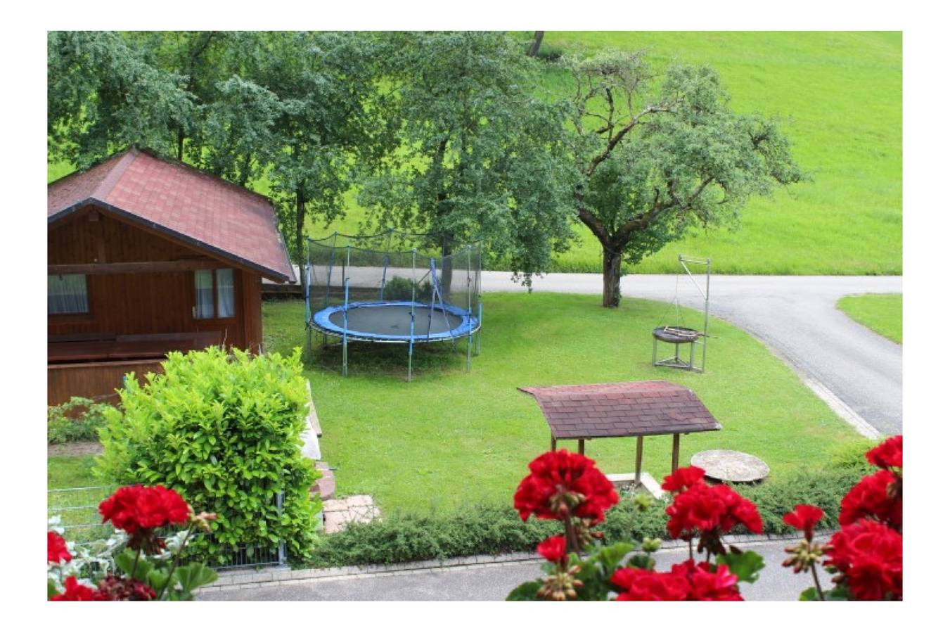 Ganze Wohnung, Ferienwohnung '1' mit Gemeinschaftspool, privater Terrasse und Wlan in Hausach, Kinzigtal