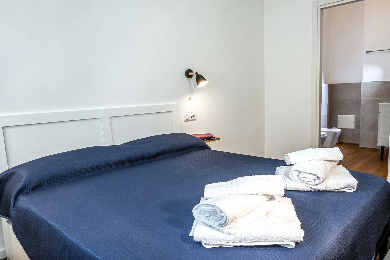 My Holiday Olbia Rooms & Lounge - Room 1 by Rentbeat in Olbia, Costa Smeralda