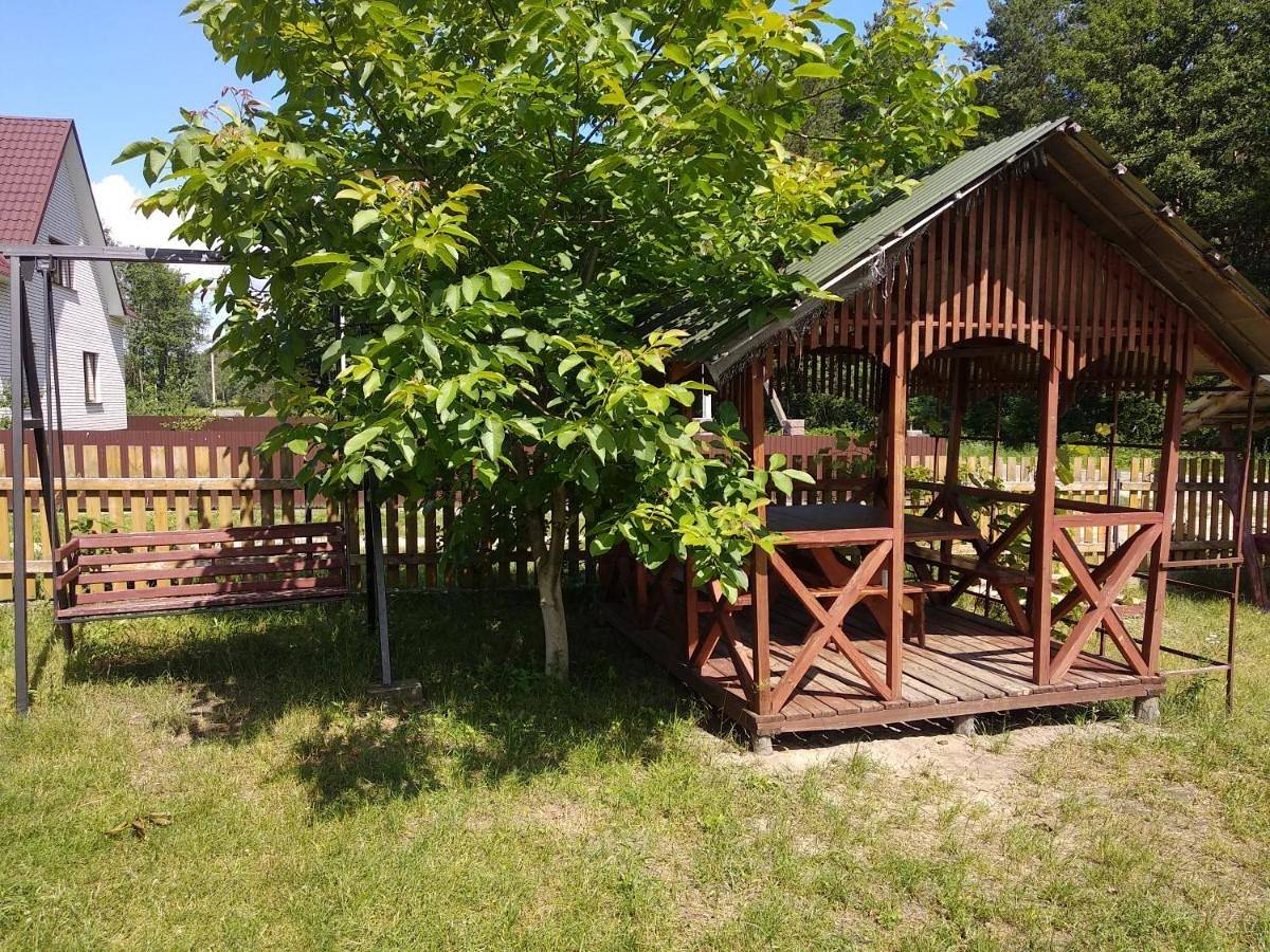 Two-Bedroom House in Oblast Wolhynien
