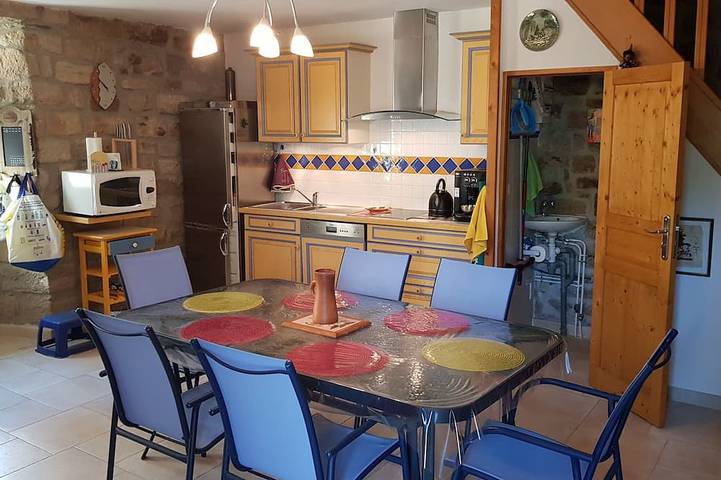 Gîte pour 4 personnes, avec jacuzzi à Les Assions - 3