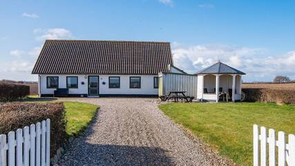 Ferienhaus für 5 Personen, mit Terrasse und Garten sowie Ausblick in Kegnæs