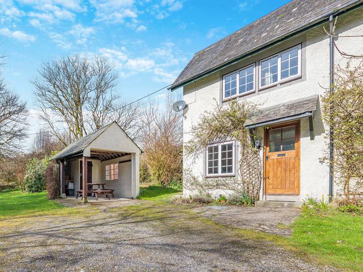 Log cabin for 5 people, with garden in Dartmoor