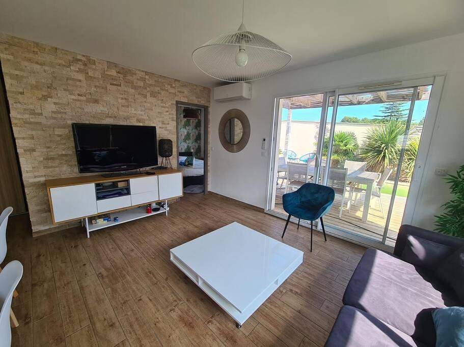 Villa Proche Montpellier, Confort et Piscine Privée in Pignan, Côte méditerranéenne (France)