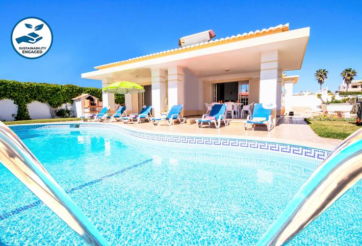 Villa for 9 people, with garden - 1