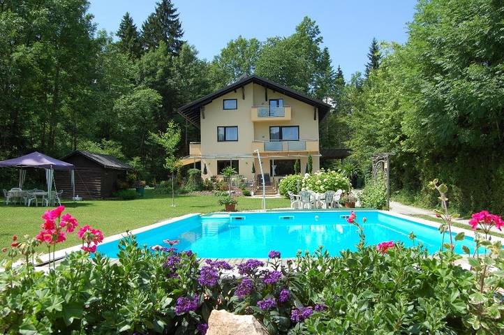 Ferienwohnung für 4 Personen, mit Balkon und Terrasse sowie Garten und Pool am Faaker See - 3