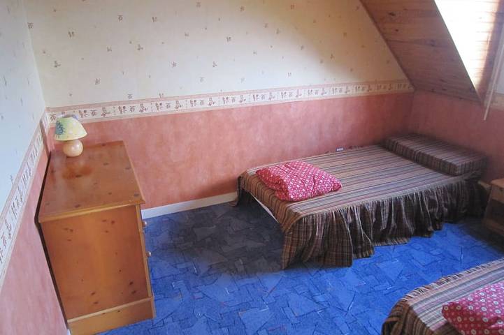 Location de vacances pour 9 personnes, avec terrasse et jardin, animaux acceptés dans Port Mer - 3