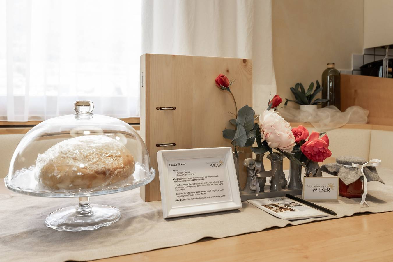 Entire apartment, Holiday Apartment "Apartment Wieser 4" with Mountain View, Heated Pool & Wi-Fi in St. Pauls, Eppan an der Weinstraße