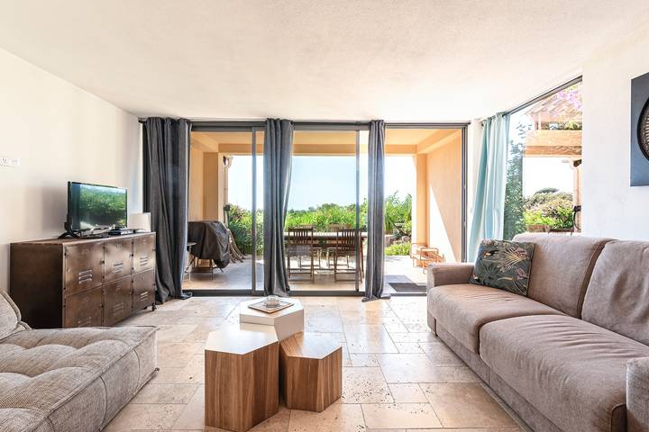 Location de vacances pour 6 personnes, avec Balcon et Terrasse dans Palombaggia - 2