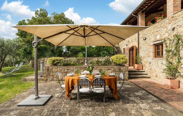 Geräumige Wohnung mit Pool, Parkplatz & WiFi in Arezzo, Arezzo Provinz